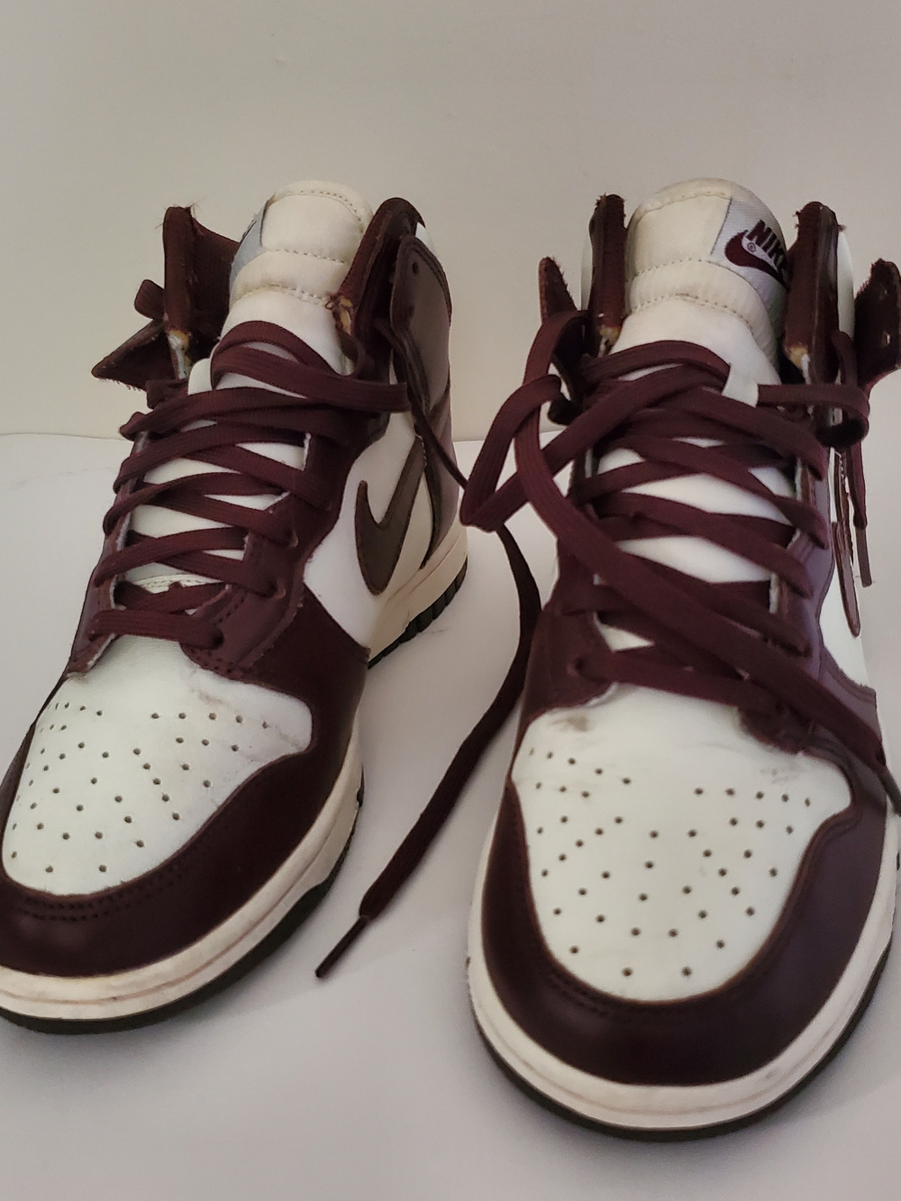 Nike Men’s High-Top Sneakers in White and Burgundy